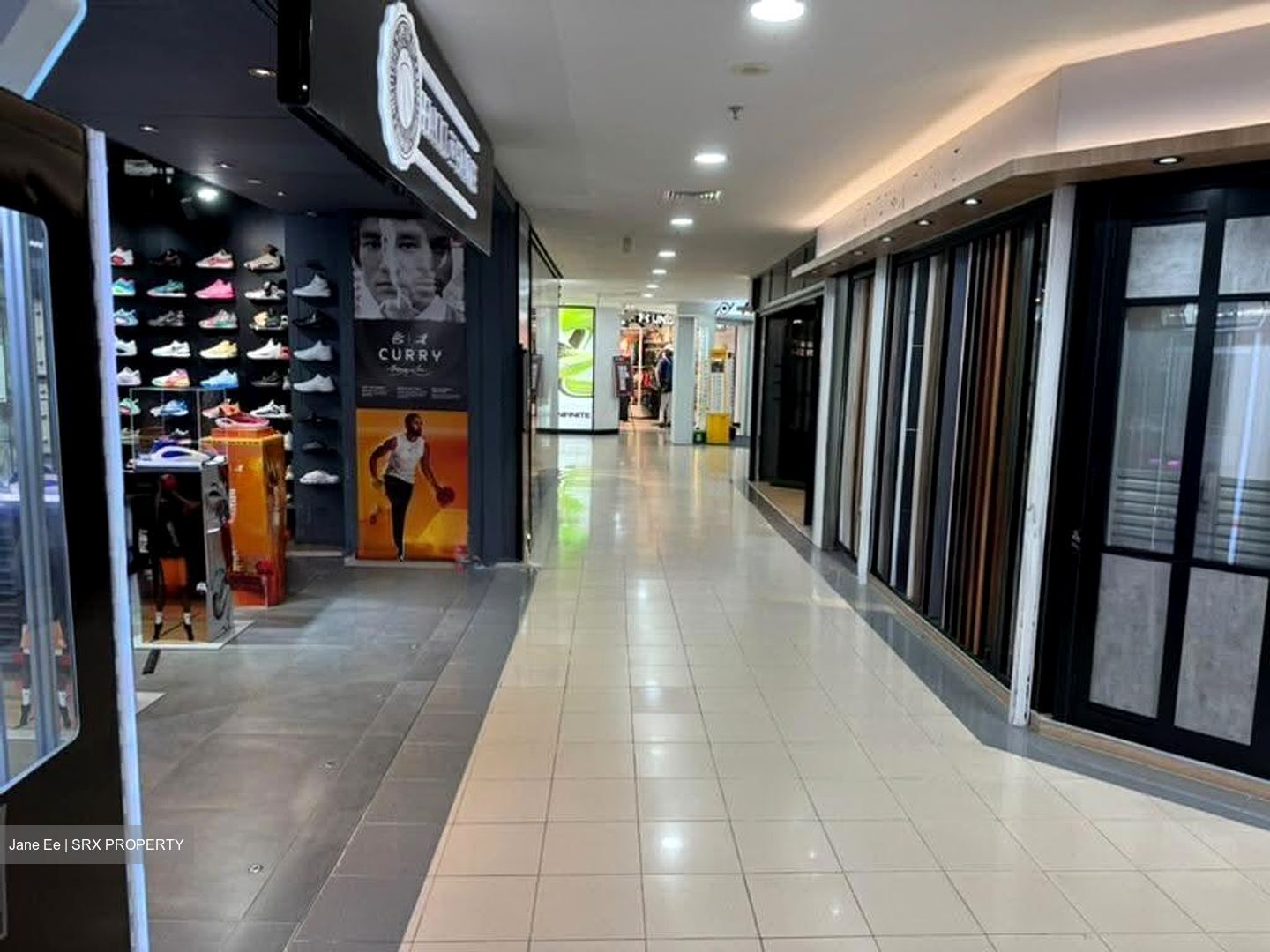 Queensway Tower / Queensway Shopping Centre (D3), Shop House #610074131